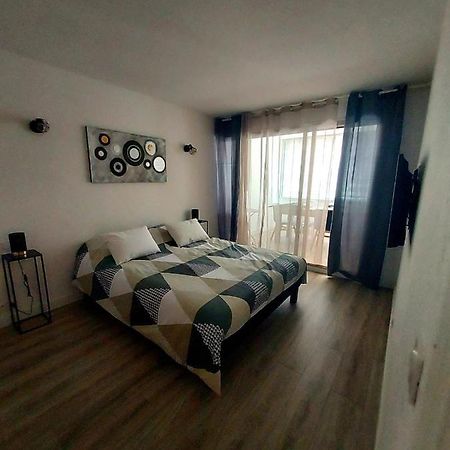 Appartement T3 Plein Centre Ville Le Lavandou Kültér fotó